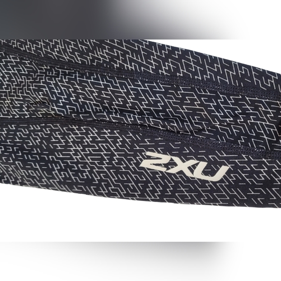 2XU Leggings - Picture 6 of 13